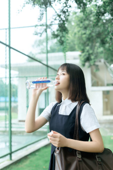 我在废土世界扫垃圾
