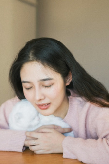 每走一步就深深的撞一下自己