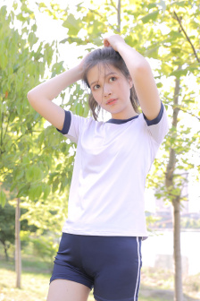 一个人看的视频WWW在线播放
